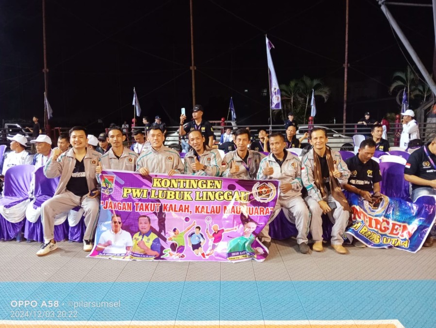 Kontingen PWI Kota Lubuklinggau Penuh Semangat Ikuti Pembukaan Porwada Sumsel di Muba