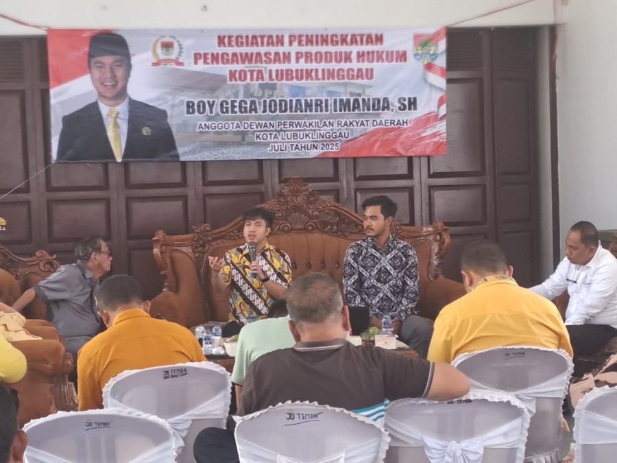 Anggota DPRD Kota Lubuklinggau Sosialisasikan Peningkatan Pengawasan Produk Hukum Kota Lubuklinggau