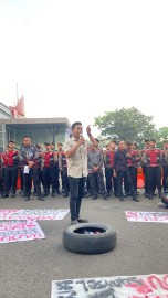 Masyarakat Bersama Ketua RT 04 dan Mahasiswa Tolak Pembangunan Diskotik Golden Club Siapkan Aksi Demo
