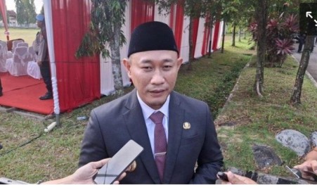 Janji Kampanye Unggulan H. Rachmat Hidayat ( Yopi ), Belum Bisa Direalisasikan Tepat Waktu ( Meleset ).