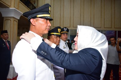 Bupati Musi Rawas Amanahkan Salman Alfaresi Jabat Camat Megang Sakti