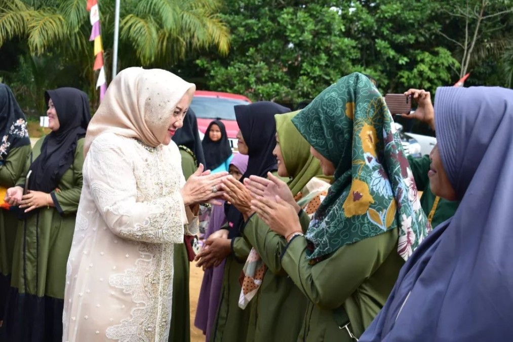 Bupati Musi Rawas Hj Ratna Machmud Ajak Warga Jaga Kerukunan Antar Sesama