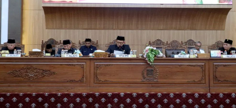 Rapat Paripurna DPRD Kota Lubuklinggau: Pemandangan Umum Fraksi atas Raperda APBD 2024