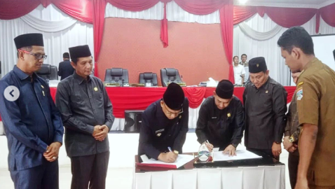 Rapat Paripurna DPRD Kabupaten Muratara Sampaikan Rekomendasi LKPJ Bupati Musi Rawas Utara Tahun 2022